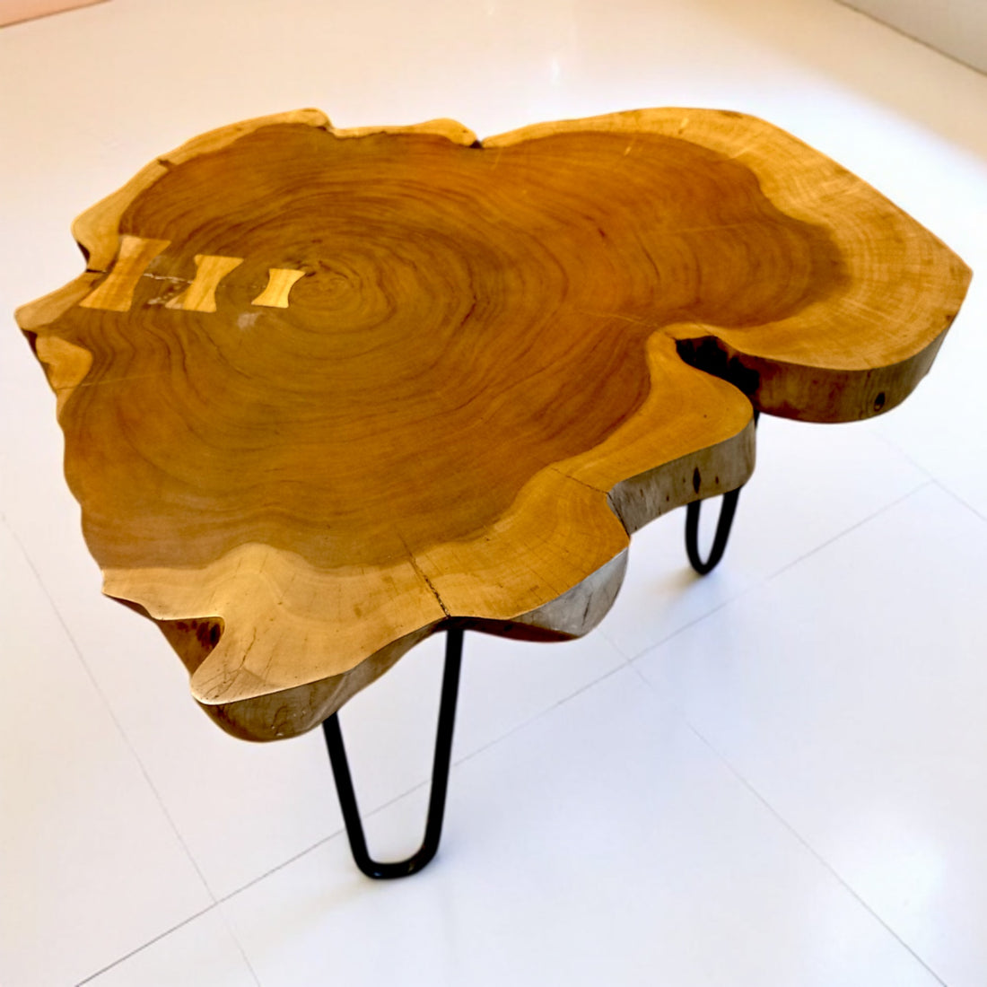 Sierra Edge | Center Table