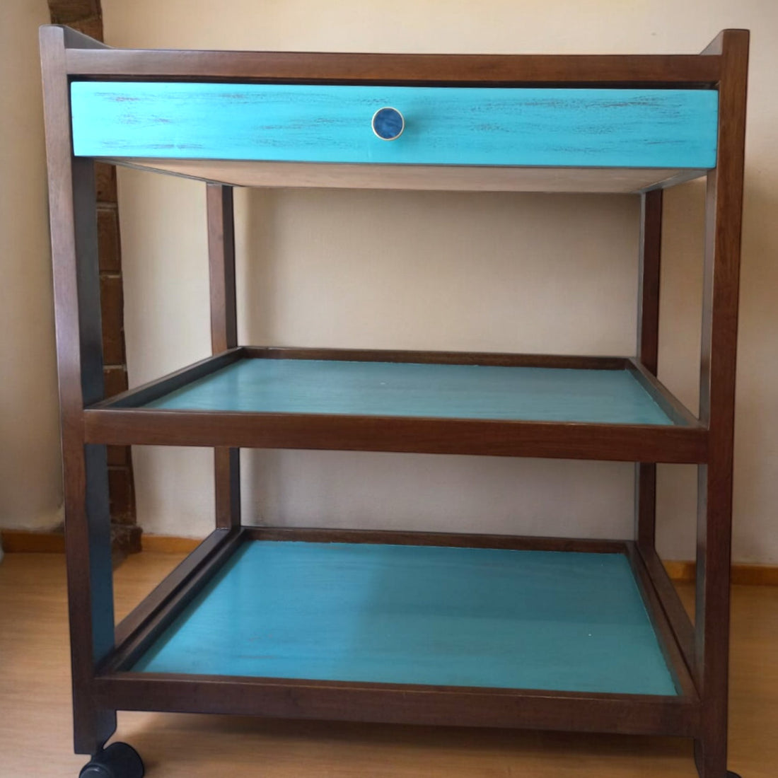 Azure Vintage | Tea Trolley