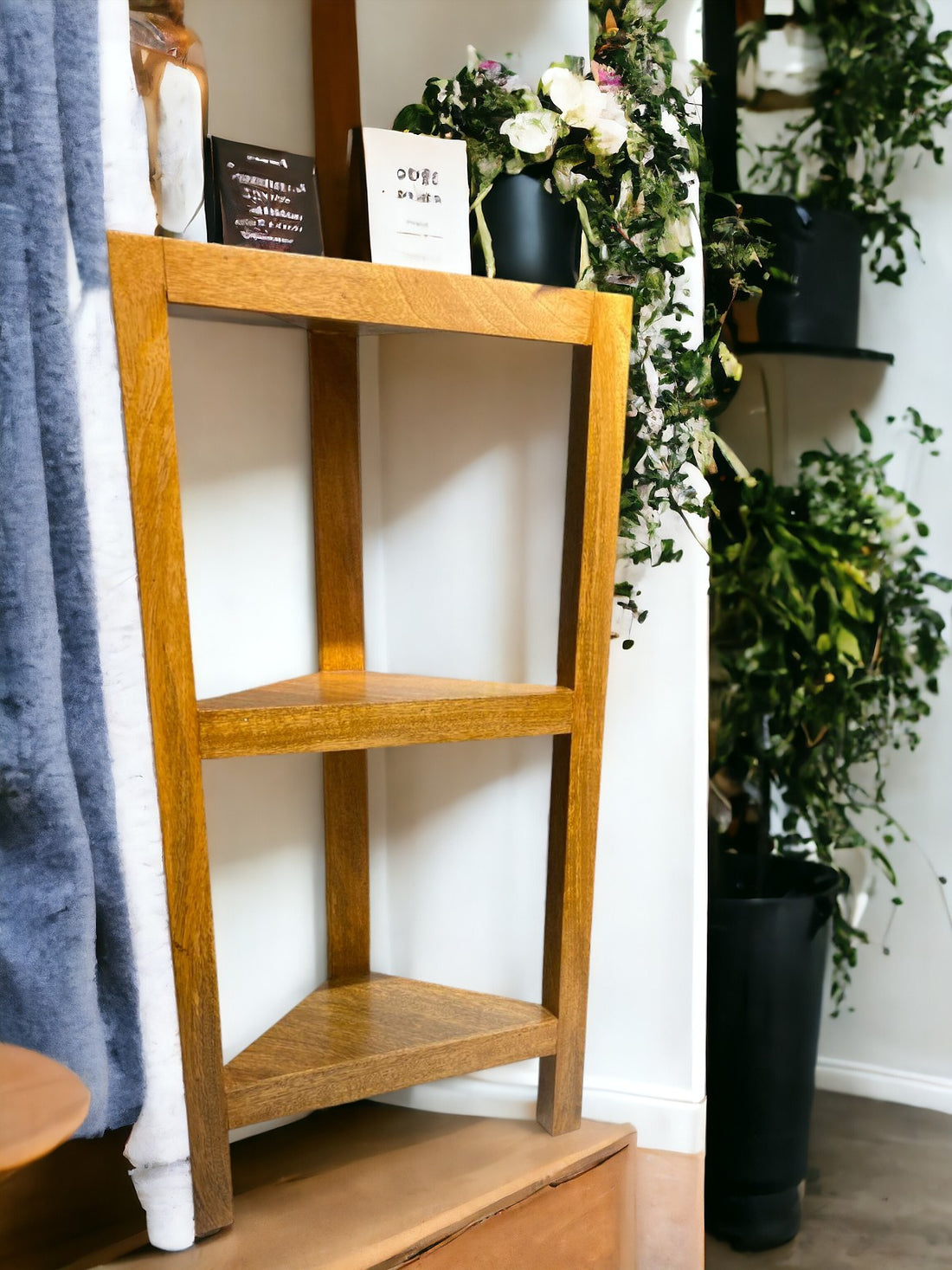 Cornerii | Storage