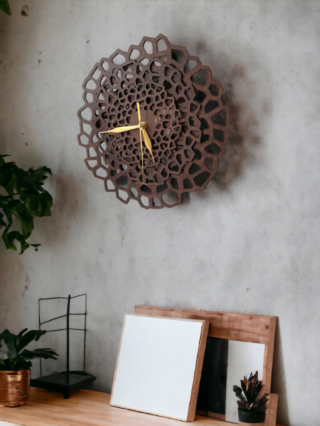Hivii | Clock